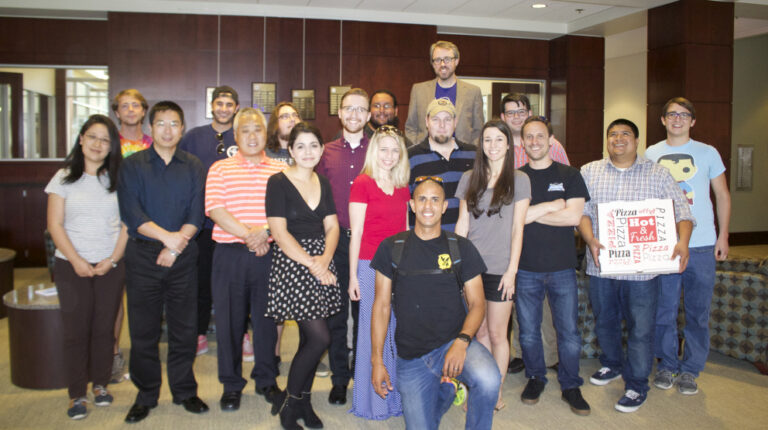 alumni-group-photo